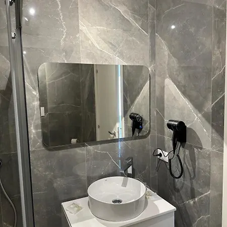 Amani Chic בית הארחה 4*